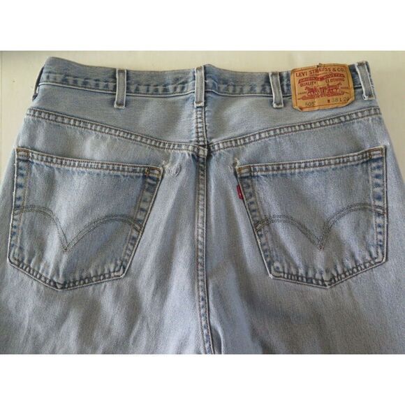 LEVI'S 505 Regular Fit Straight Leg Denim Jeans Light Blue Sz 38 x 29 GUC - Picture 4 of 8